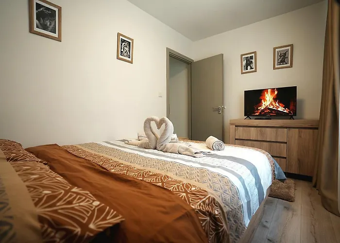 The Secret Paradise *