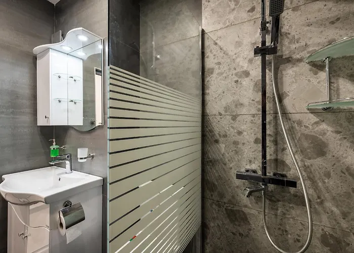 The Secret Paradise *